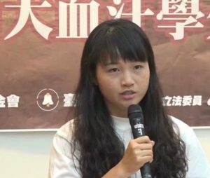 Китай глобява оператора на Pinduoduo за непредоставяне на данъчни данни