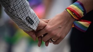 Хонконг за въвеждане на законопроект за партньорство с еднополово партньорство с наказания за подправяне на 16 юли