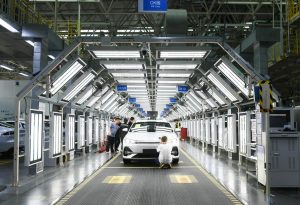 Платформите затягат правилата за съдържание, генерирано от AI