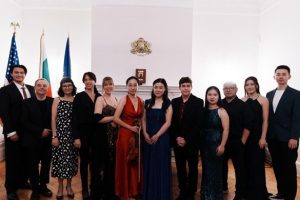 Китай планира да преразгледа Закона за киберсигурността, за да отговори на предизвикателствата, наложени от ИИ