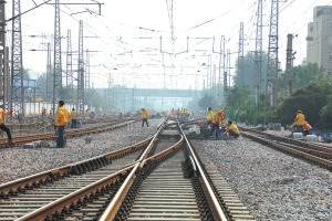 Китай призова държавните предприятия да ускорят технологичните подобрения
