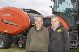 Trevor Hoff, Meon Place Farm M6-132+BV5160 – M6-132 delivers with power and productivity