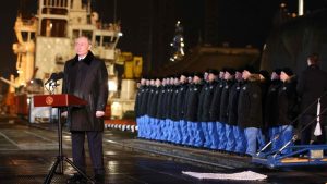 Краят на една ера, когато САЩ и Русия се подготвят да напуснат окончателния договор за ядрени оръжия